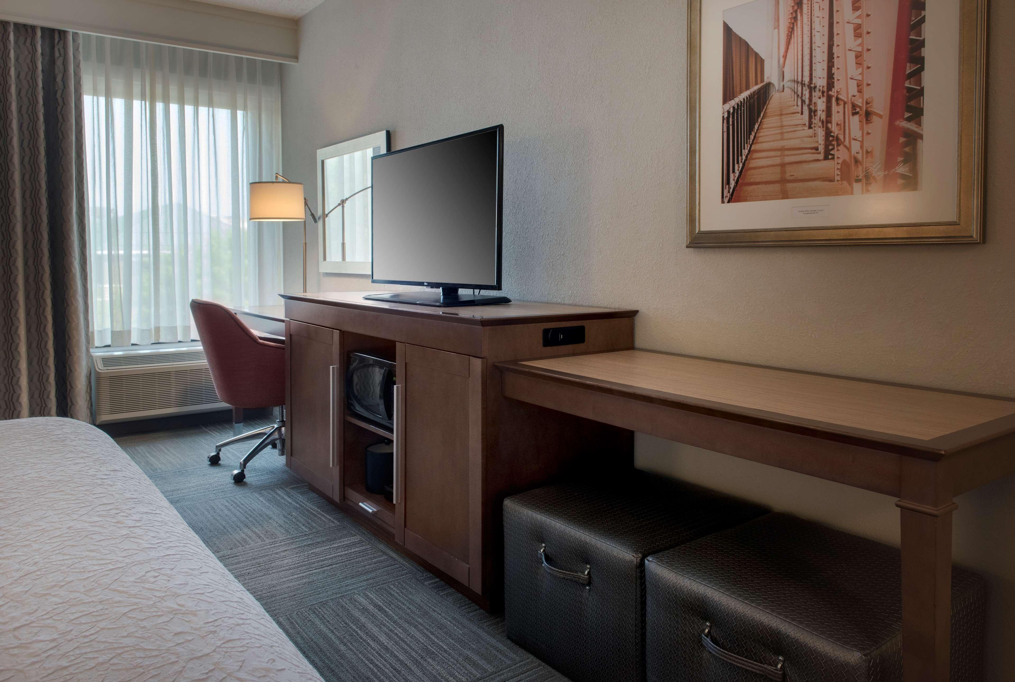 Hampton Inn Middletown Buitenkant foto