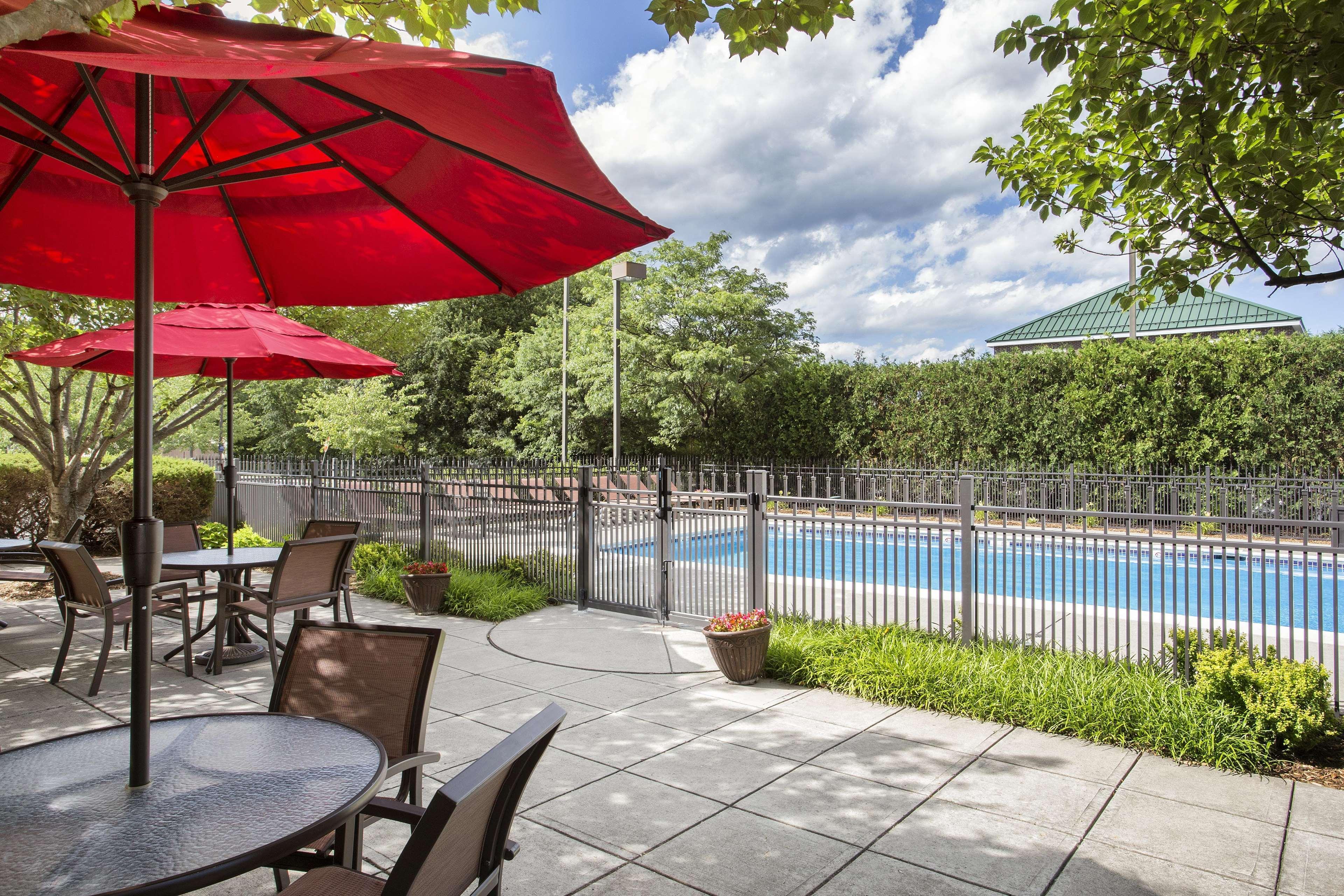 Hampton Inn Middletown Buitenkant foto