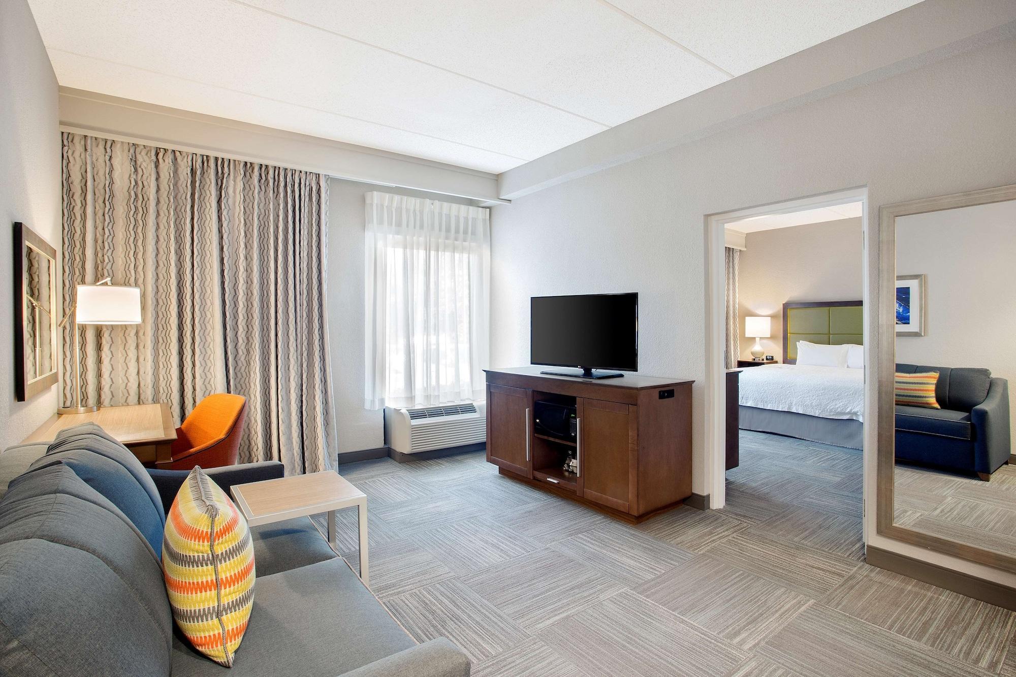 Hampton Inn Middletown Buitenkant foto
