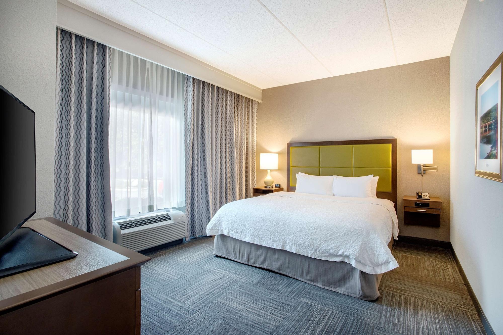 Hampton Inn Middletown Buitenkant foto