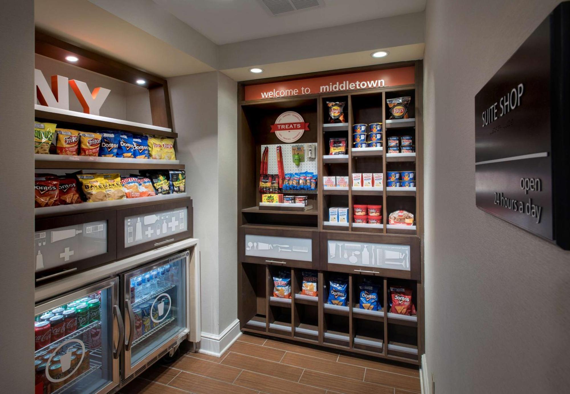 Hampton Inn Middletown Buitenkant foto