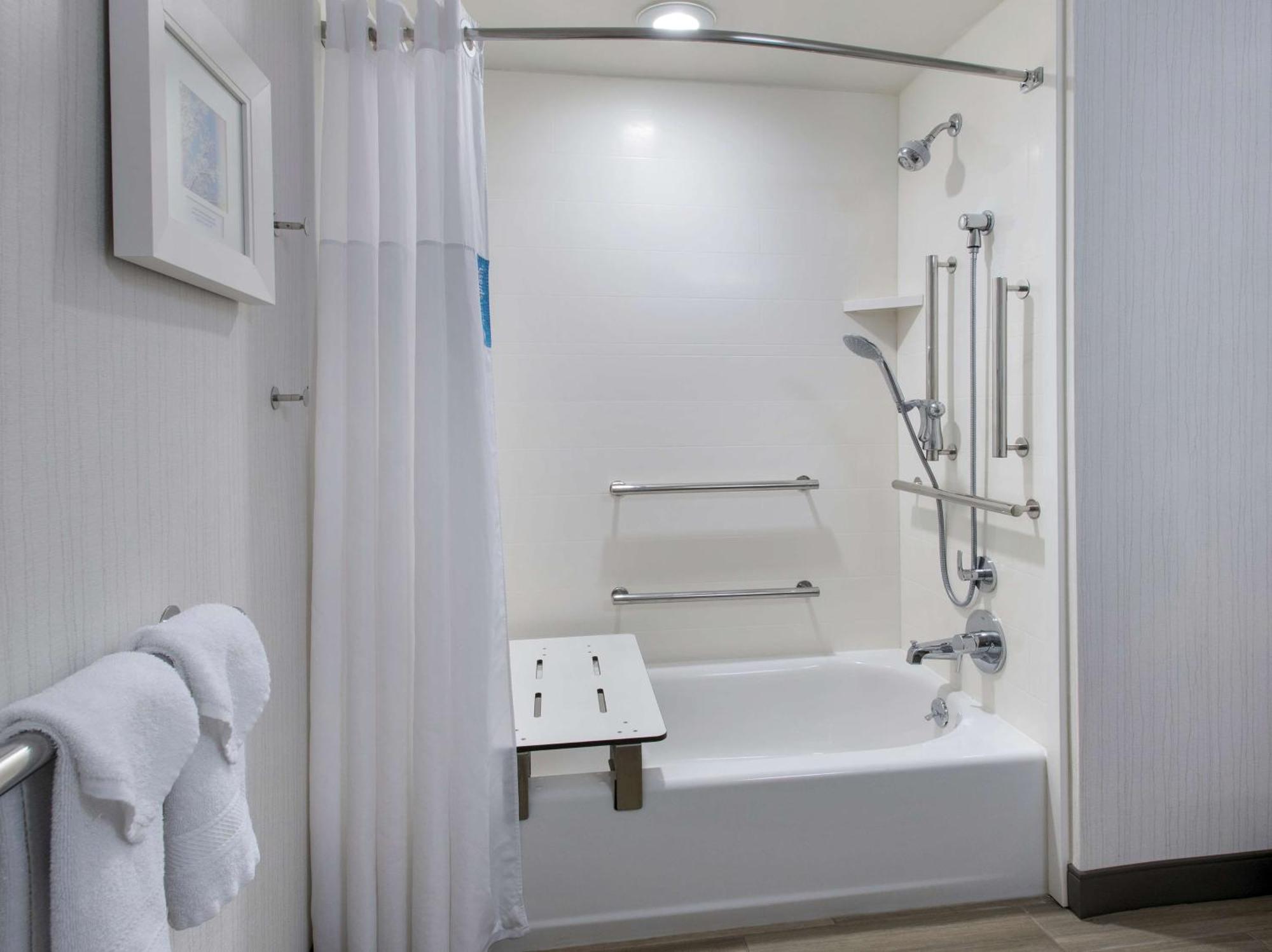Hampton Inn Middletown Buitenkant foto