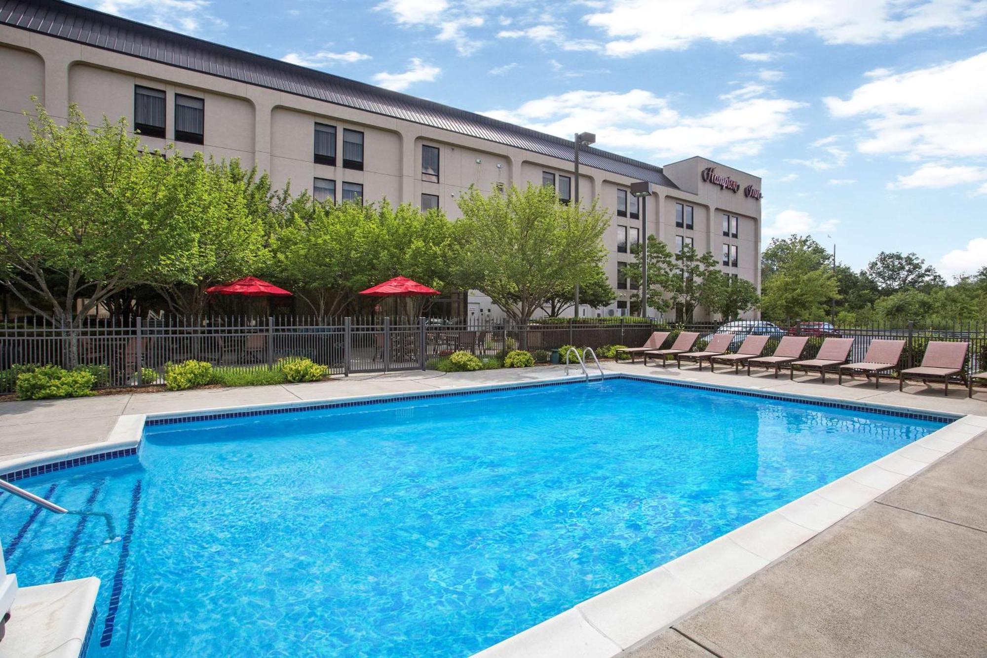 Hampton Inn Middletown Buitenkant foto