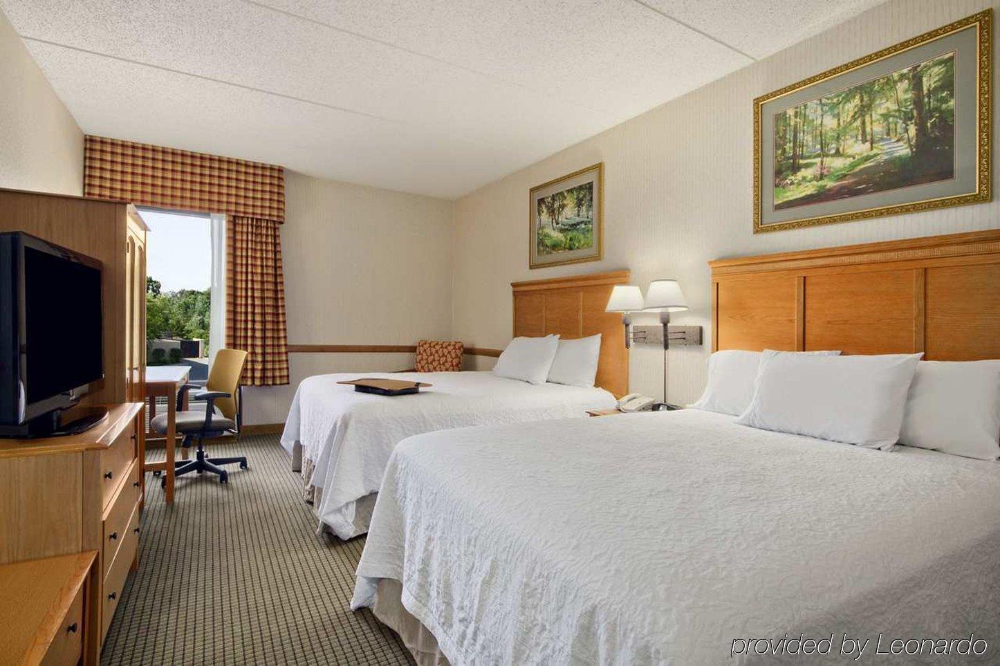 Hampton Inn Middletown Buitenkant foto