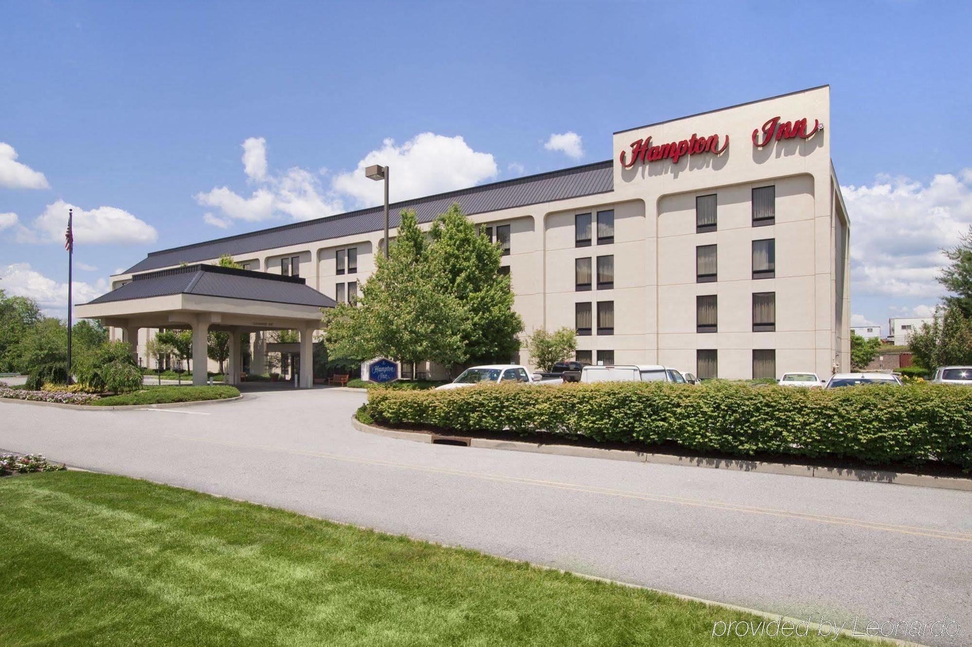 Hampton Inn Middletown Buitenkant foto