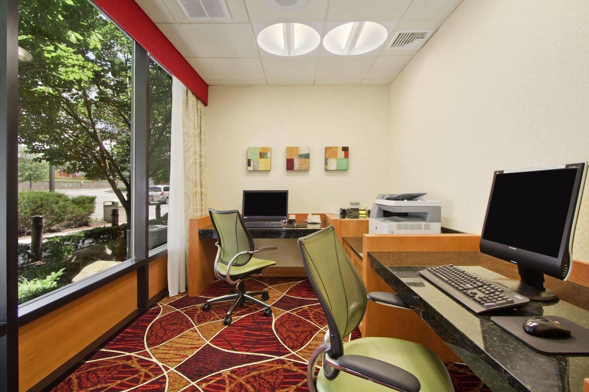 Hampton Inn Middletown Buitenkant foto